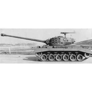   72 US T26E4 Pershing Heavy Tank (Plastic Models) Toys & Games