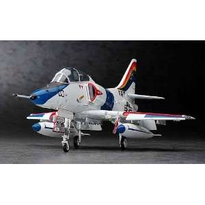  TA 4J Skyhawk US Navy Trainer Aircraft 1 48 Hasegawa Toys 