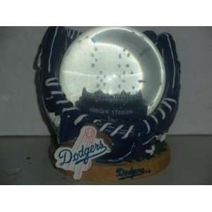  Los Angeles Dodgers Stadium Snow Globe