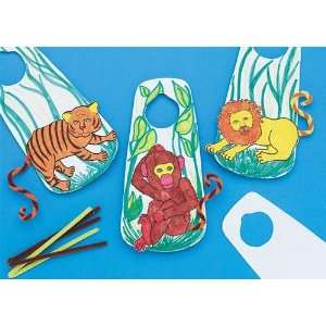 Color Me Zoo Door Hangers Craft Kit (Makes 12)  Toys & Games   