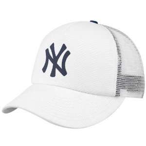 Nike New York Yankees White MLB Foam Trucker Adjustable Hat  