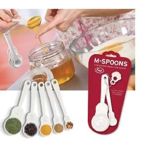  Nesting Doll Measuring Spoons 