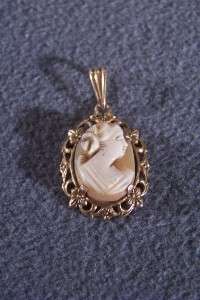 WOW ANTIQUE 10 K YELLOW GOLD CAMEO FANCY PENDANT CHARM  
