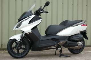 Kymco Downtown 300i Maxi Scooter 2012  