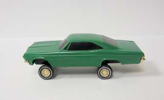   Chevrolet Impala Plastic Model Car   Lowrider   Green   Out of box