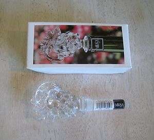   Collection Grape Cluster Austrian Lead Crystal Wine Bottle Stopper