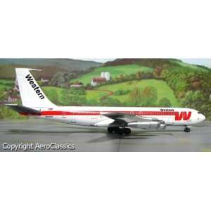   Airlines Boeing B707 320C Aircraft Model Airplane 