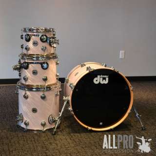 DW Collectors 4 Pc Drum Set   Twisted White Satin  