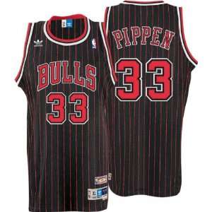 Scottie Pippen Jersey adidas White Throwback Swingman #33 Chicago 