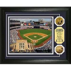  Yankee Stadium 24KT Gold Coin Photo Mint 