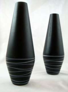 Vintage Modern Designed Pair Of Black Slender Metal Bud Vases Silver 