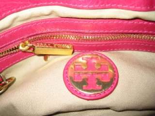 Store display Guarantee 100% or Money Back, Authentic Tory Burch Brady 