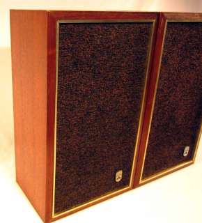   Grundig RB 25G 2 Way Bookshelf Speaker System Speakers 20W 8 Ohm NICE