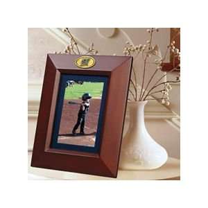  MILWAUKEE BREWERS OFFICIAL PORTRAIT PICTURE FRAME