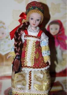 Russian Porcelain Dolls in Folk Costumes #2   Doll in Kostroma Costume 