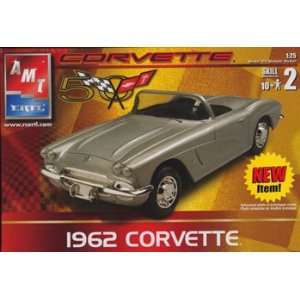    AMT 1962 Corvette 50th Anniversary Plastic Model Kit Toys & Games