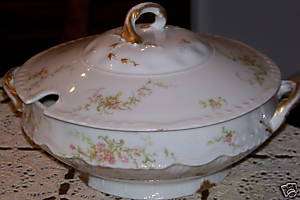 Theodore Haviland Limoges,France   Footed Tureen w/ Lid  