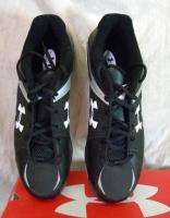 UNDER ARMOUR LEADOFF II LOW BASEBALL CLEATS BLACK/WHITE  